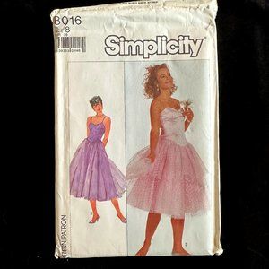 Vintage Size 8 Simplicity Pattern for Misses' Dress in 2 lengths Lined Bodice